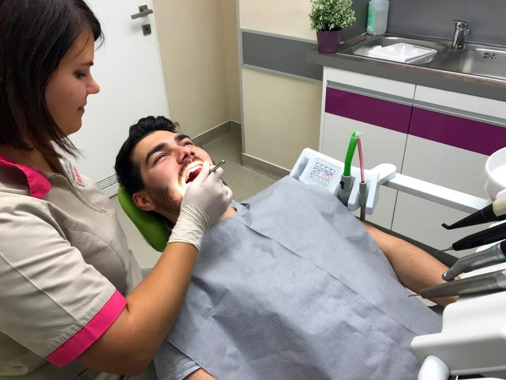 Dentálhigiénia